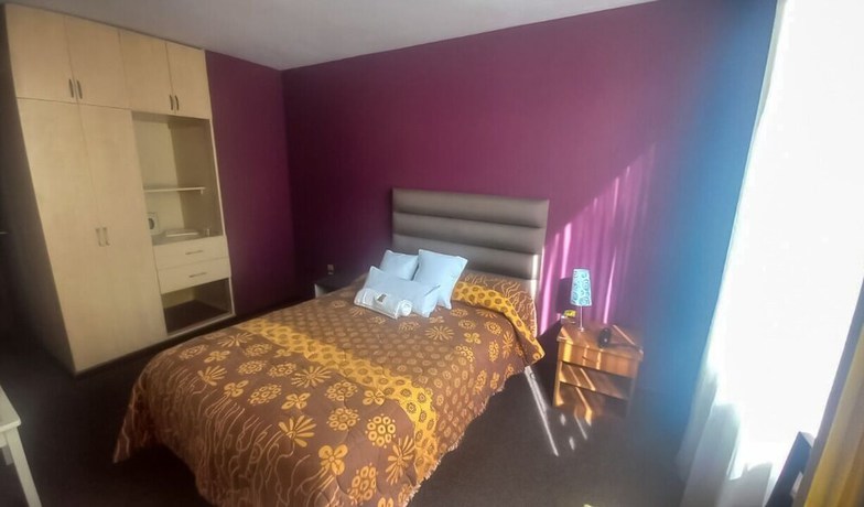 Imagen de la habitación del Hotel San Felipe Suites. Foto 9