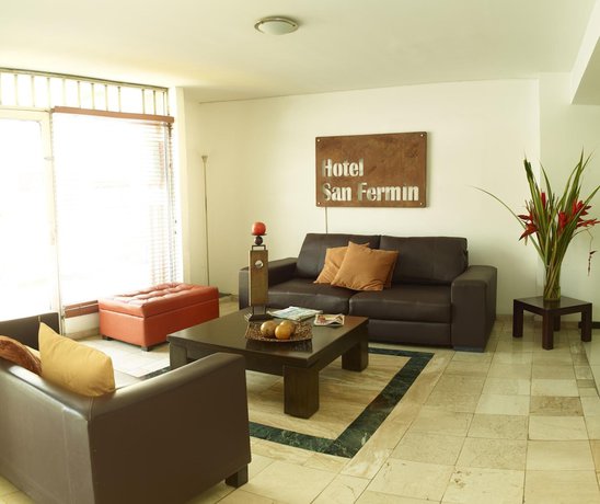 Imagen de los interiores del Hotel San Fermin Pereira. Foto 15