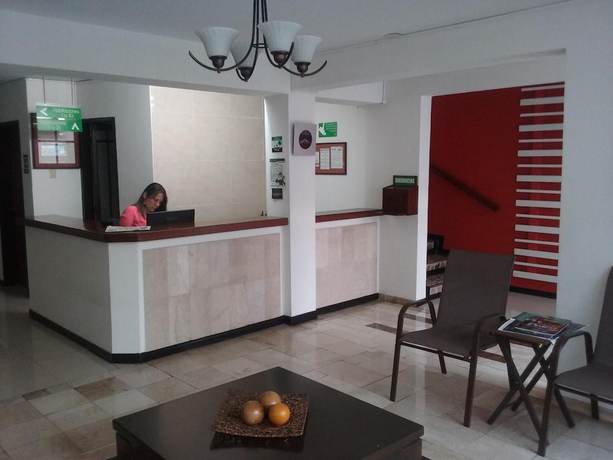 Imagen de los interiores del Hotel San Fermin Pereira. Foto 19