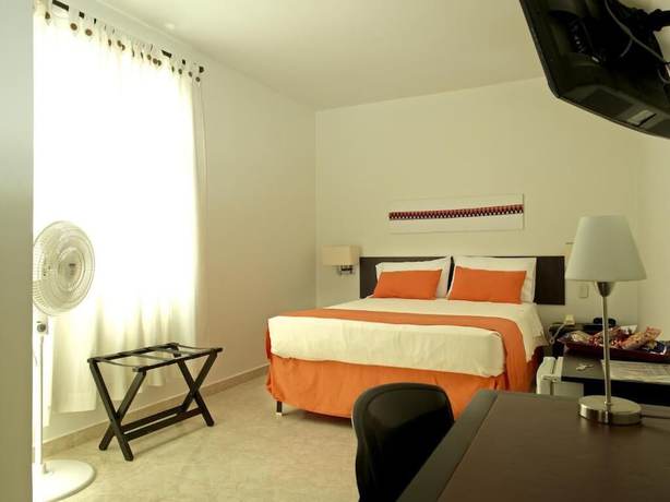 Imagen de la habitación del Hotel San Fermin Pereira. Foto 8