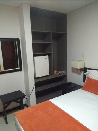 Imagen de la habitación del Hotel San Fermin Pereira. Foto 10