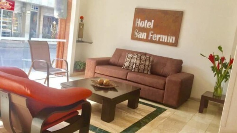 Imagen de los interiores del Hotel San Fermin Pereira. Foto 20