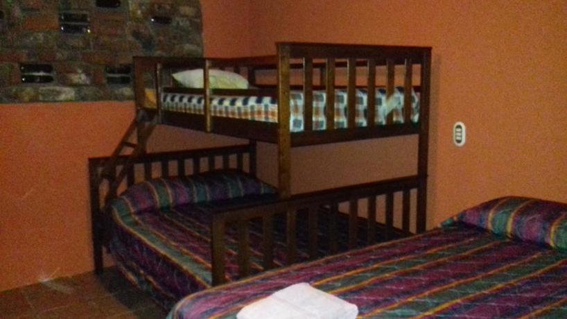 Imagen de la habitación del Hotel San Fernando. Foto 5