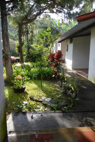 Imagen de los exteriores del Hotel San Fernando. Foto 12