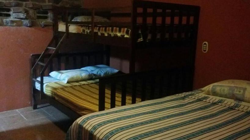 Imagen de la habitación del Hotel San Fernando. Foto 9