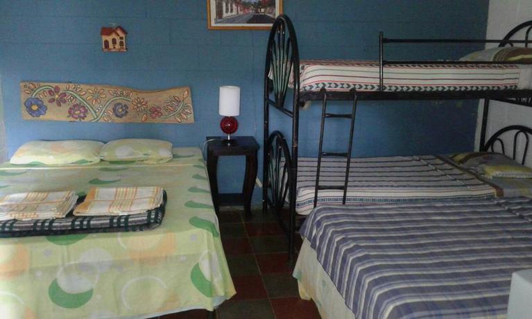 Imagen de la habitación del Hotel San Fernando. Foto 10