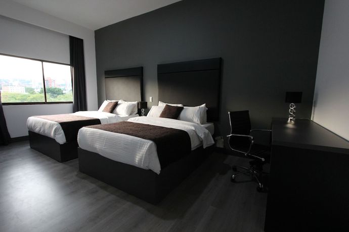 Imagen de la habitación del Hotel San Fernando Real. Foto 5