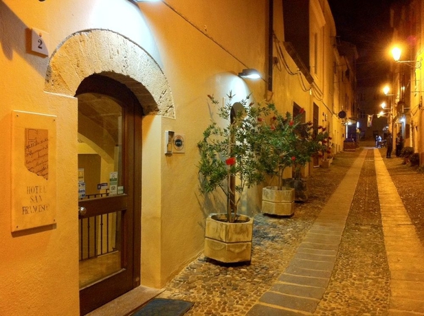 Imagen general del Hotel San Francesco, Alghero. Foto 7