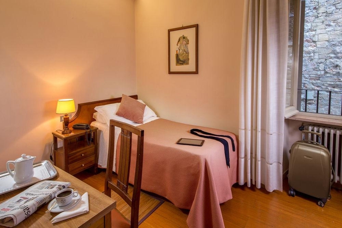 Imagen general del Hotel San Francesco, Asis. Foto 4