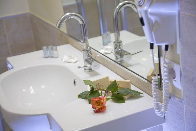 Imagen de la habitación del Hotel San Francesco, Loreto. Foto 9