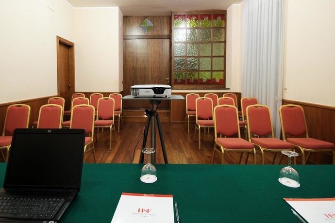 Imagen general del Hotel San Francesco, Roges. Foto 8