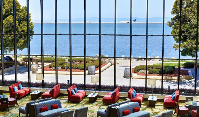 Imagen de los interiores del Hotel San Francisco Airport Marriott Waterfront. Foto 10