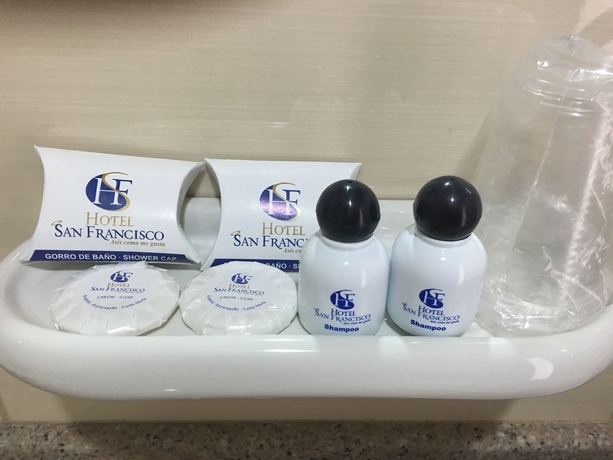 Imagen de la habitación del Hotel San Francisco, Bogotá. Foto 7