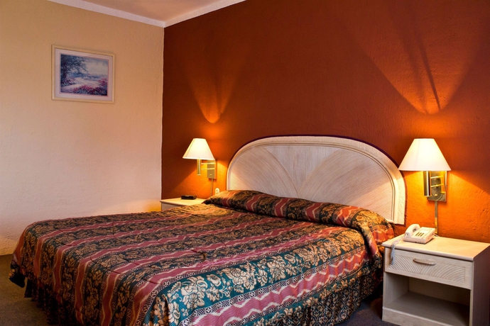 Imagen de la habitación del Hotel San Francisco Leon. Foto 11