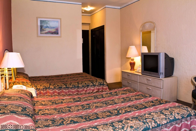 Imagen de la habitación del Hotel San Francisco Leon. Foto 12