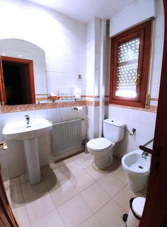 Imagen de la habitación del Hotel San Francisco, Molina de Arag&oacute;n. Foto 8