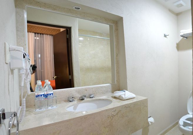 Imagen de la habitación del Hotel San Francisco, San Luis Potosi. Foto 2