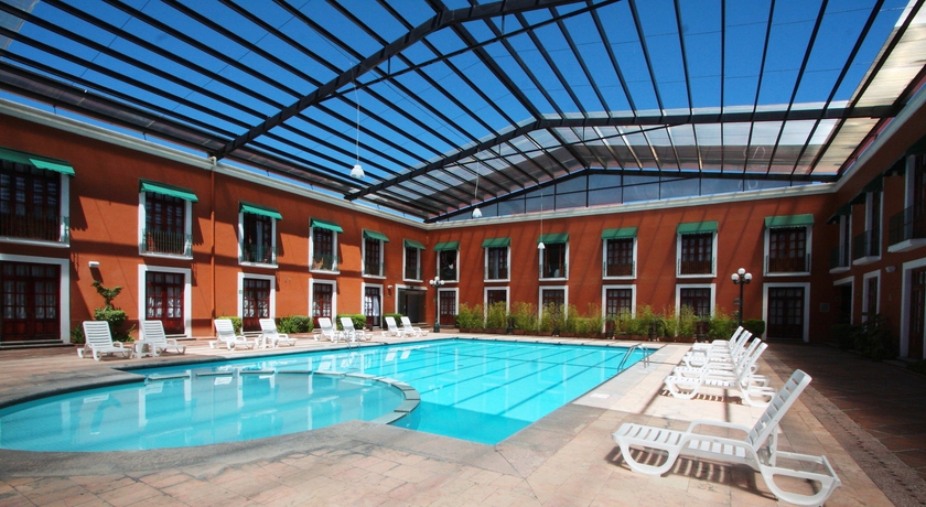 Imagen de la piscina del Hotel San Francisco Tlaxcala. Foto 10
