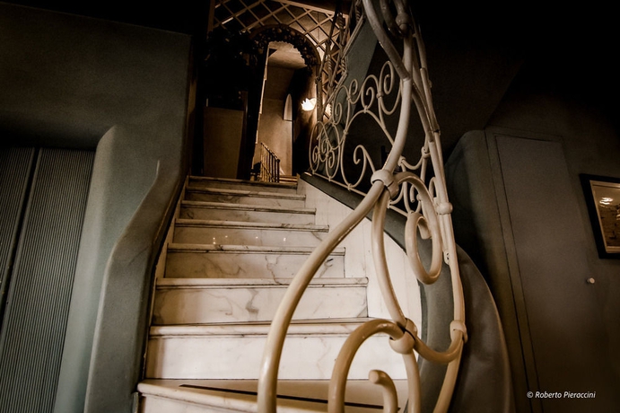 Imagen de los interiores del Hotel San Francisco, Viareggio. Foto 16