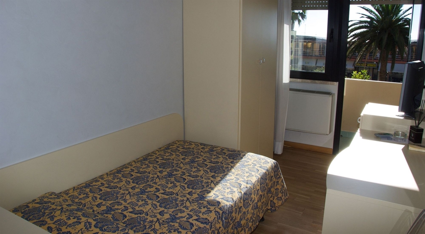 Imagen de la habitación del Hotel San Francisco, Viareggio. Foto 7