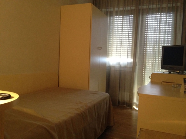 Imagen de la habitación del Hotel San Francisco, Viareggio. Foto 9