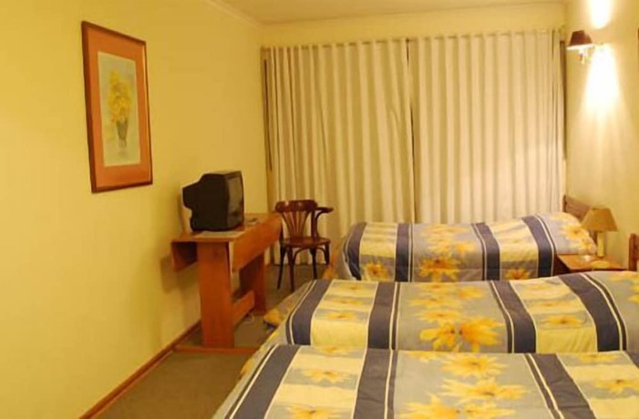 Imagen de la habitación del Hotel San Francisco de la Selva. Foto 12