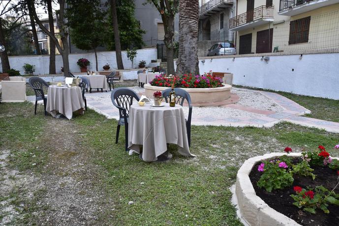 Imagen general del Hotel San Gabriele, Loreto. Foto 1
