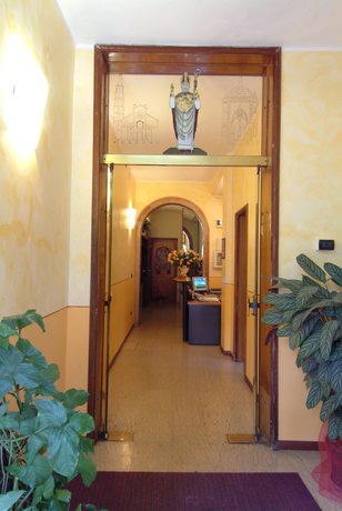 Imagen de los interiores del Hotel San Geminiano. Foto 19