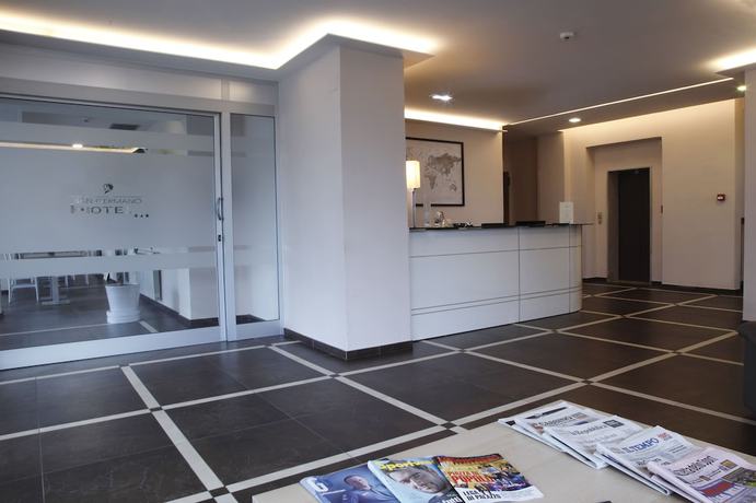 Imagen de los interiores del Hotel San Germano. Foto 20