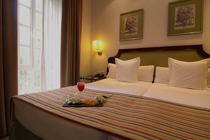 Imagen de la habitación del Hotel San Gil. Foto 9