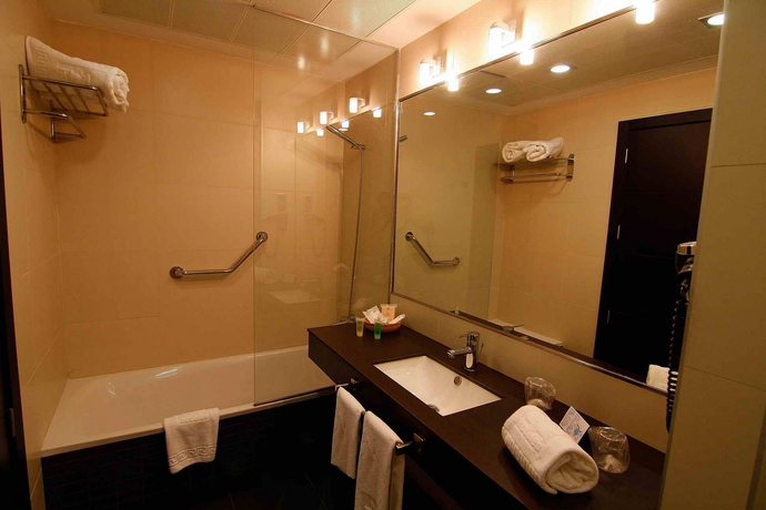 Imagen de la habitación del Hotel San Gil. Foto 11