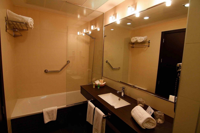 Imagen de la habitación del Hotel San Gil. Foto 14