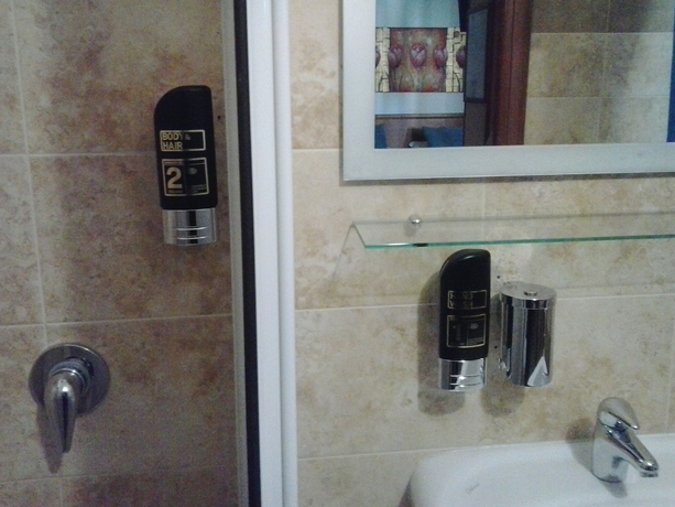 Imagen de la habitación del Hotel San Giorgio, Bergamo. Foto 5