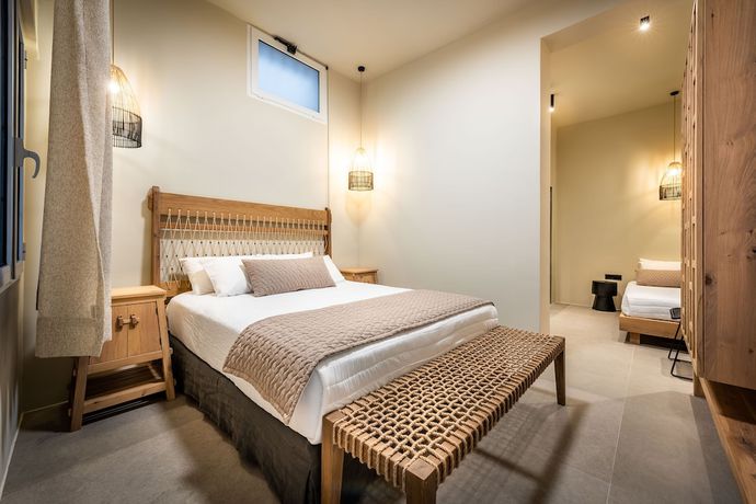 Imagen de la habitación del Hotel San Giorgio, Fira. Foto 7