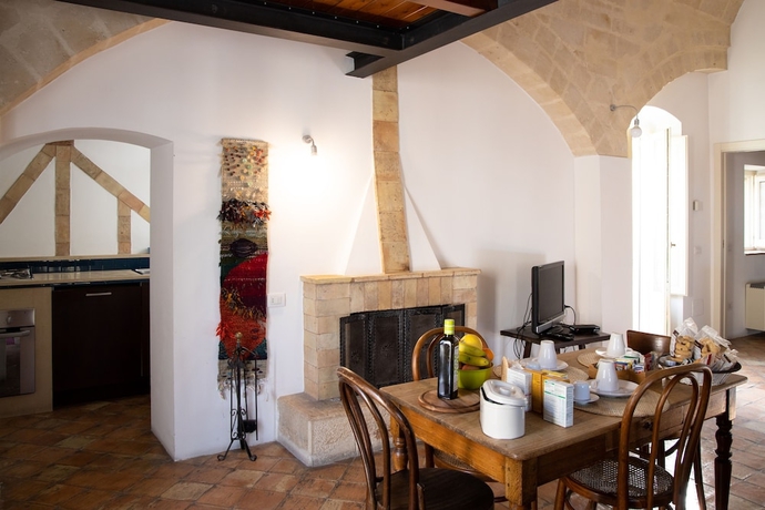 Imagen de la habitación del Hotel San Giorgio Matera. Foto 15