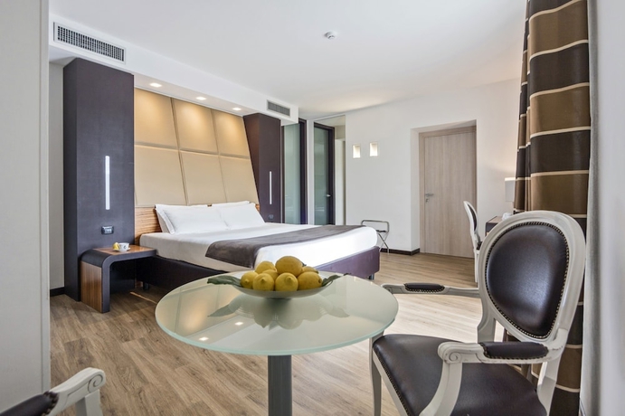 Imagen de la habitación del Hotel San Giorgio Palace. Foto 10