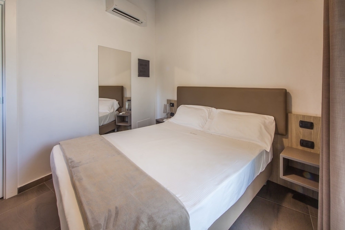 Imagen de la habitación del Hotel San Giorgio Palace. Foto 15