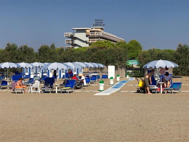 Imagen general del Hotel San Giorgio, Porto Santa Margherita. Foto 1