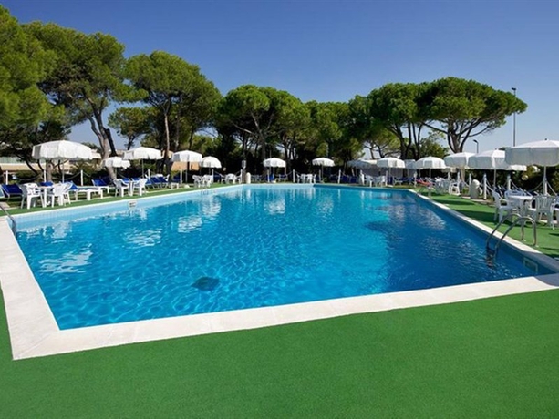 Imagen general del Hotel San Giorgio, Porto Santa Margherita. Foto 6