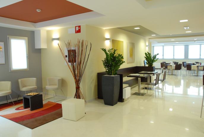 Imagen del bar/restaurante del Hotel San Giorgio, San Giorgio di Nogaro. Foto 2