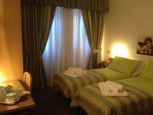 Imagen de la habitación del Hotel San Giorgio, Sauze D'oulx. Foto 11