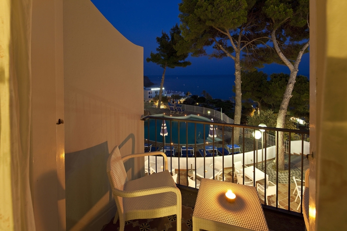 Imagen de la habitación del Hotel San Giorgio Terme. Foto 9