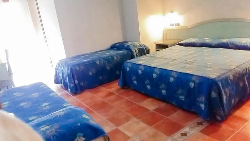 Imagen de la habitación del Hotel San Giorgio, Tur&iacute;n. Foto 6