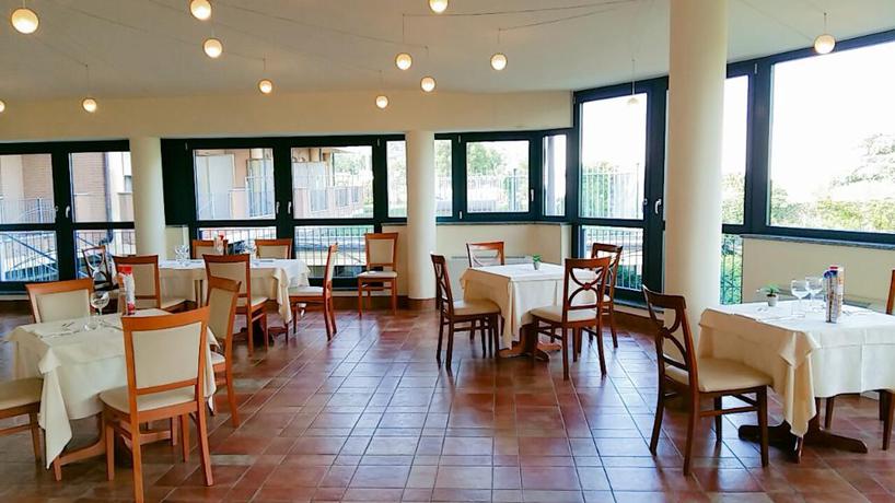 Imagen del bar/restaurante del Hotel San Giorgio, Tur&iacute;n. Foto 3