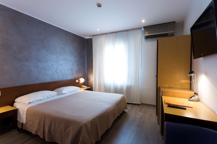 Imagen de la habitación del Hotel San Giorgio, Udine. Foto 4