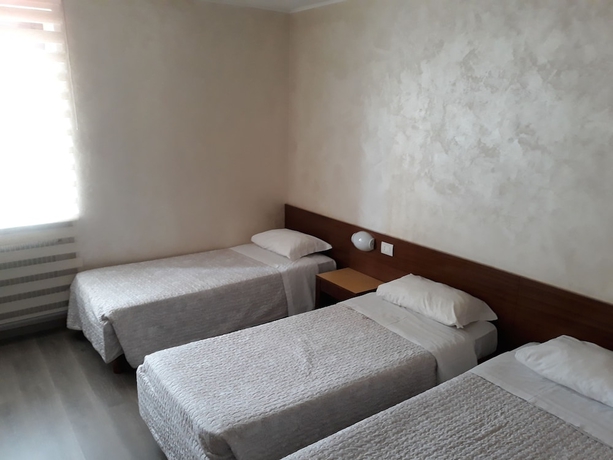 Imagen de la habitación del Hotel San Giorgio, Udine. Foto 7