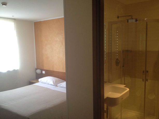 Imagen de la habitación del Hotel San Giorgio, Udine. Foto 10