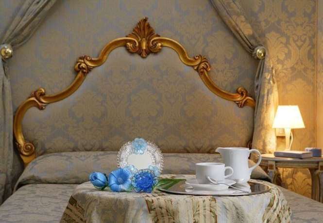 Imagen de la habitación del Hotel San Giorgio, Venecia. Foto 13