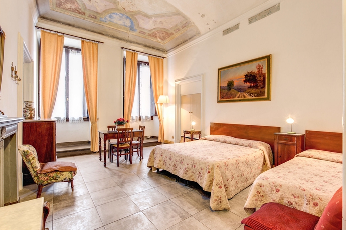Imagen de la habitación del Hotel San Giovanni, Florencia. Foto 4