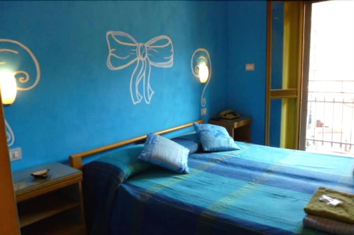 Imagen de la habitación del Hotel San Giovanni, Milán. Foto 15